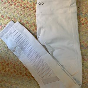 Alo yoga moto leggings